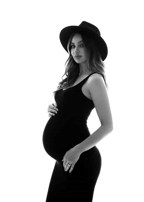 Black And White Maternity Shoot Los Angeles Photography Studio