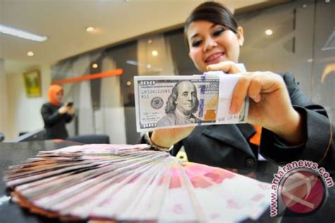 Analis Rupiah Melemah Dipicu Kekhawatiran Potensi Resesi As Antara News