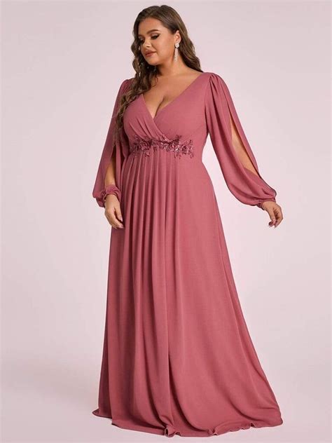 32 Gorgeous Plus Size Bridesmaid Dresses For 2023 Weddings