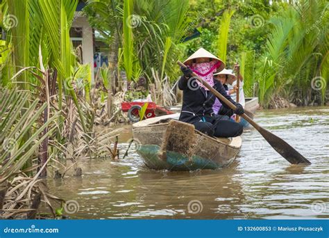 My Tho Vietnam November 24 2018 Vietnamese Women In The