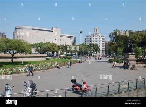 Placa de Catalunya Barcelona Stock Photo - Alamy