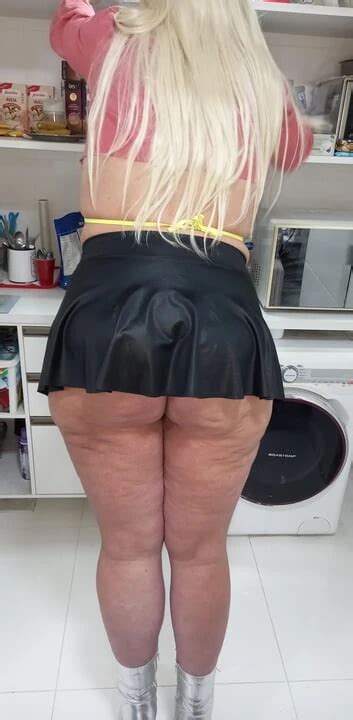 My Sexy Ass In Mini Skirt Brazilian Shemale Amateur Amateur Porn Xhamster