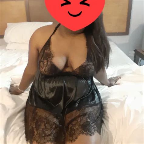 Hot Girl Realizes Her Wildest Dreams With Alien Monster Hiding In Her