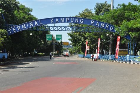 Terminal Kampung Rambutan Newstempo