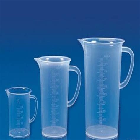 Plastic Graduated Measuring Jar For Chemical Laboratory Capacity