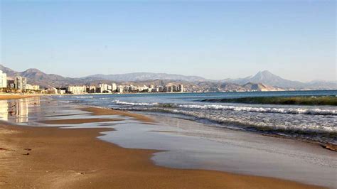 Así es Muchavista una de las mejores playas valencianas según