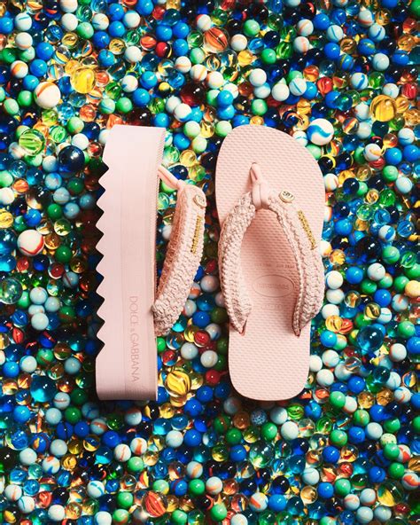 Dolce Gabbana E Havaianas - La nueva colaboración de Havaianas y Dolce&Gabbana