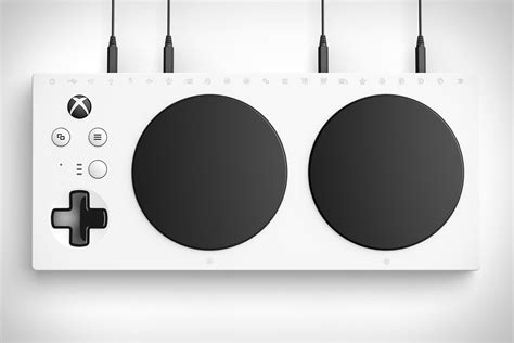 Xbox Adaptive Controller | Uncrate