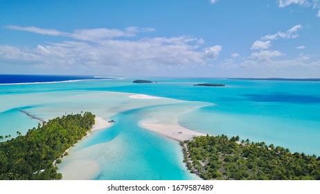 1,310 Aitutaki lagoon Images, Stock Photos & Vectors | Shutterstock