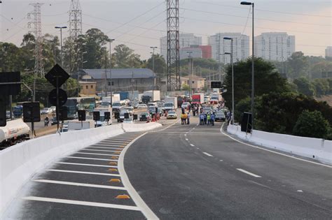 Interditado Desde Janeiro Acesso Da Marginal Tietê à Via Dutra é