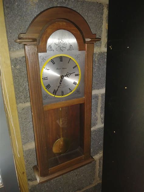 Daniel Dakota Quartz Wall Clock Pendulum Westminster Chime Tested Works