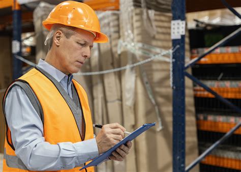The Role of a Quality Control Inspector in E-Commerce