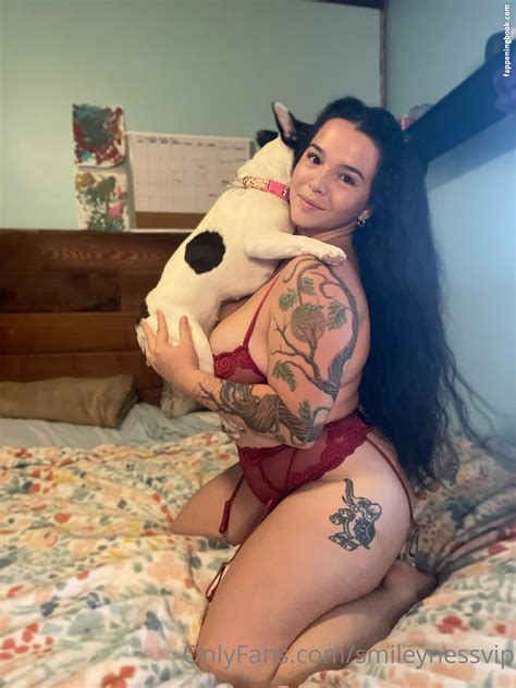 Smileynesss Smileyness Nude OnlyFans Leaks Fappening FappeningBook