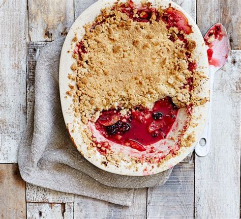 Apple And Blackberry Crumble Recipe Olivemagazine