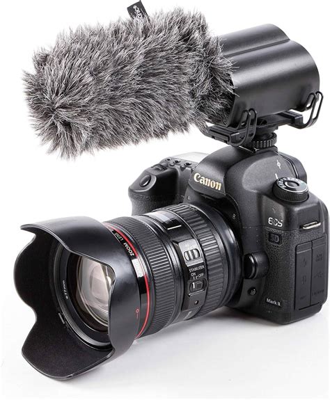 Saramonic Vmic Super Cardioid Shotgun Condenser Video Microphone For