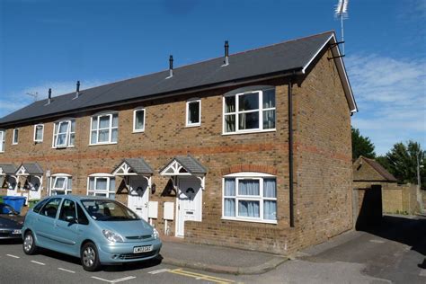 2-bed House in Sittingbourne, DW Lettings 4FW, Sittingbourne: Info ...