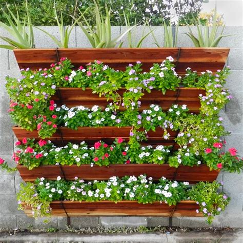 10 Best Wall Planters | The Family Handyman