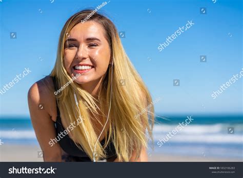 Gorgeous Bikini Model Posing Beach Environment Stock Photo 1832106283 Shutterstock