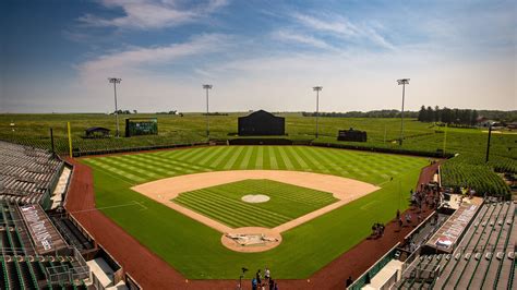 ESPN features Iowa's Field of Dreams among most scenic baseball parks