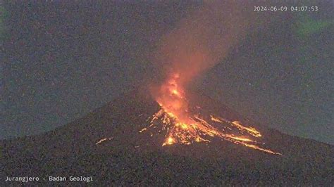 Update Gunung Merapi Juni Teramati Kali Guguran Lava