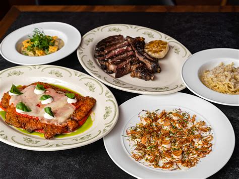 Fioretta - Review - Fulton Market - Chicago - The Infatuation