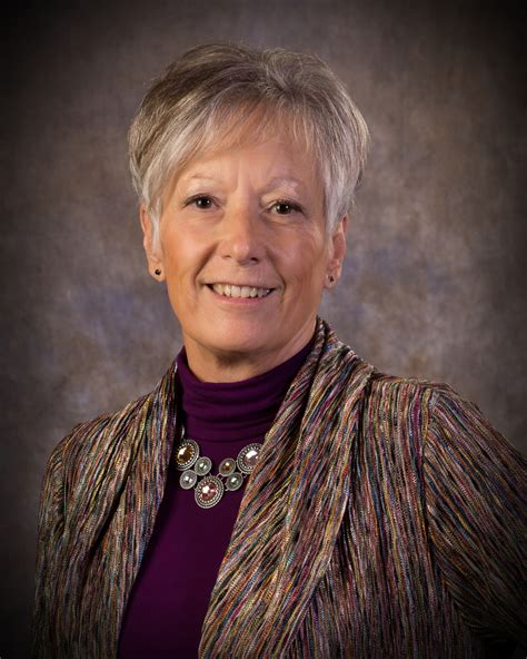 Beth Pullen, Clerk Magistrate of the Merrick County Court, to Retire