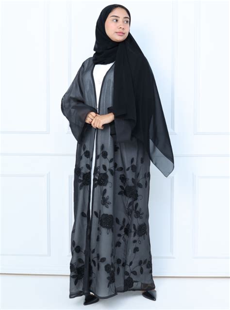 C Evening 17 Bisht Style Wedding Abaya Adorned With Intricate Floral