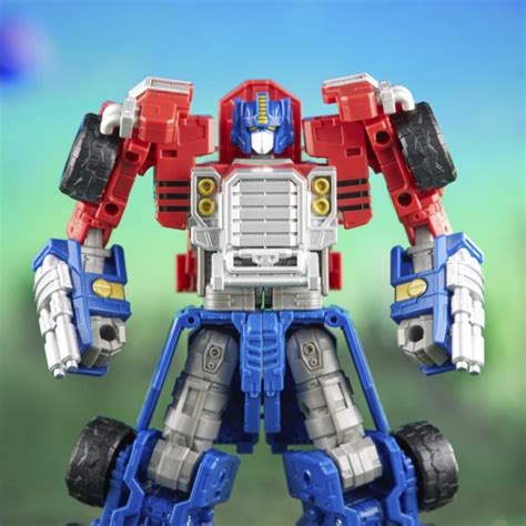 Commander Armada Universe Optimus Prime Leader Class Transformers