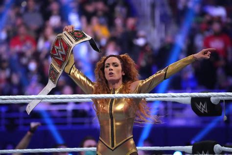 Becky Lynch Wins Vacant Wwe Women S World Championship In Battle Royal