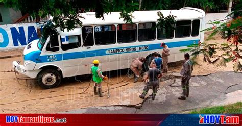 Hoy Tamaulipas Seguridad Tamaulipas Cae Autobus Urbano A Enorme