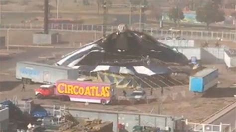 Impresionantes video el viento Zonda arrasó con la carpa de un circo