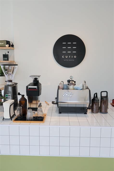 Curio Coffee Roaster & Cafe, Rivercity - Thokohmakan
