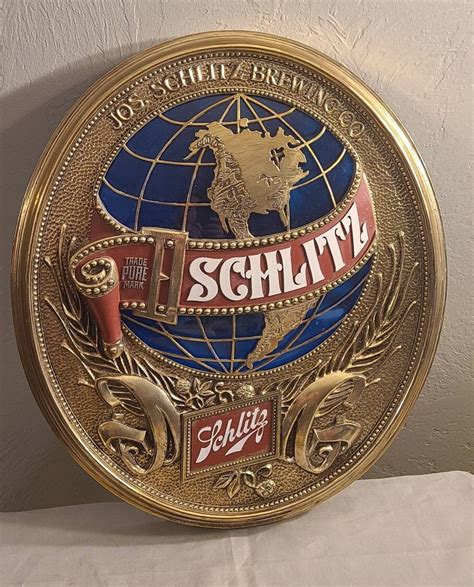 Schlitz Globe