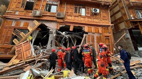 Van 66 Muertos Por Terremoto De Magnitud 68 En China