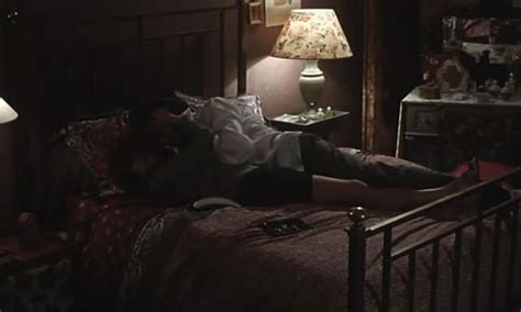 Naked Emmanuelle Béart in L enfer