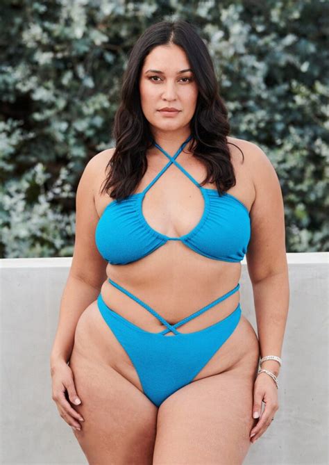 7 Hot Sexy Adina Luna Bikini Pics