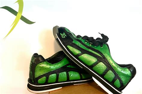 Design Your Own Custom Bowling Shoes - BowlerX.com