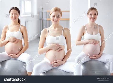 Naked And Pregnant Images Stock Photos Vectors Shutterstock