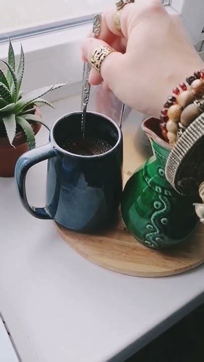 Кофе, когда объявил экскурсии по Астрахани на май. ТГ: Даша | Гид в ...