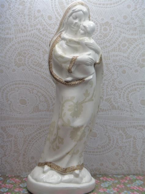 Virgem Santíssima e Menino Flores Nude Elo Produtos Especiais