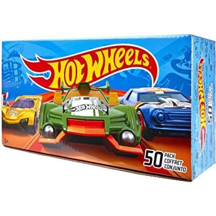 Hot Wheels Juego de camiones y autos de juguete en escala vehículos empaquetados