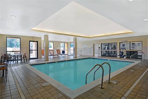 6 Best Hotels With Indoor Pool In Shreveport, Louisiana | Trip101