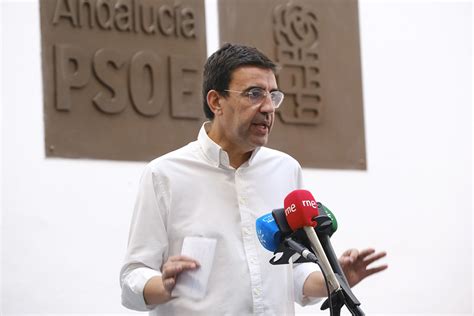 El PSOE A Exige A Moreno Bonilla Que Responda Al Ofrecimiento De Juan