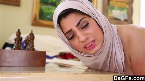 Dagfs Arabic Chick Nadia Ali Tastes White Cock Porn Xhamster