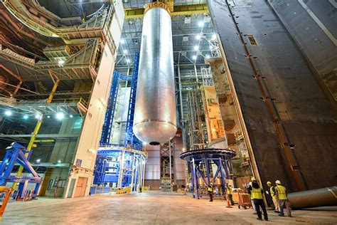 NASA’s First SLS Mars Rocket Fuel Tank Completes Welding - Universe Today