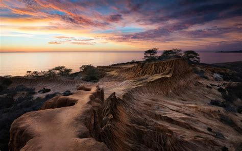 Wallpaper Pemandangan Matahari Terbenam Laut Teluk Batu Alam