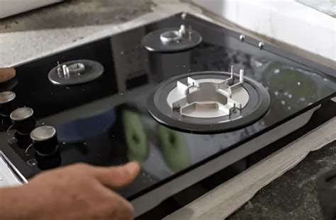 Gas Cooktop Repair And Service - Veena Gas Services