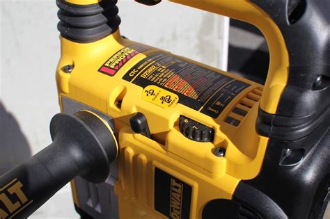 Dewalt Perform And Protect Hands On World Of Concrete 2013 Tools In