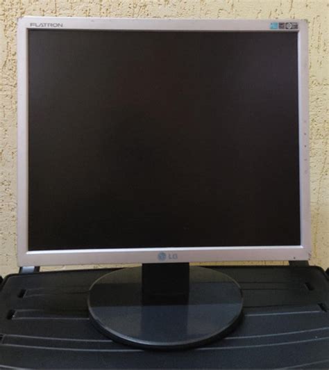 Monitor Lcd Lg Flatron L Pe Polegadas Mercadolivre