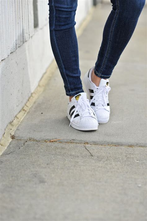 How To Style Adidas Superstars With Jeans Adidas Superstar How To